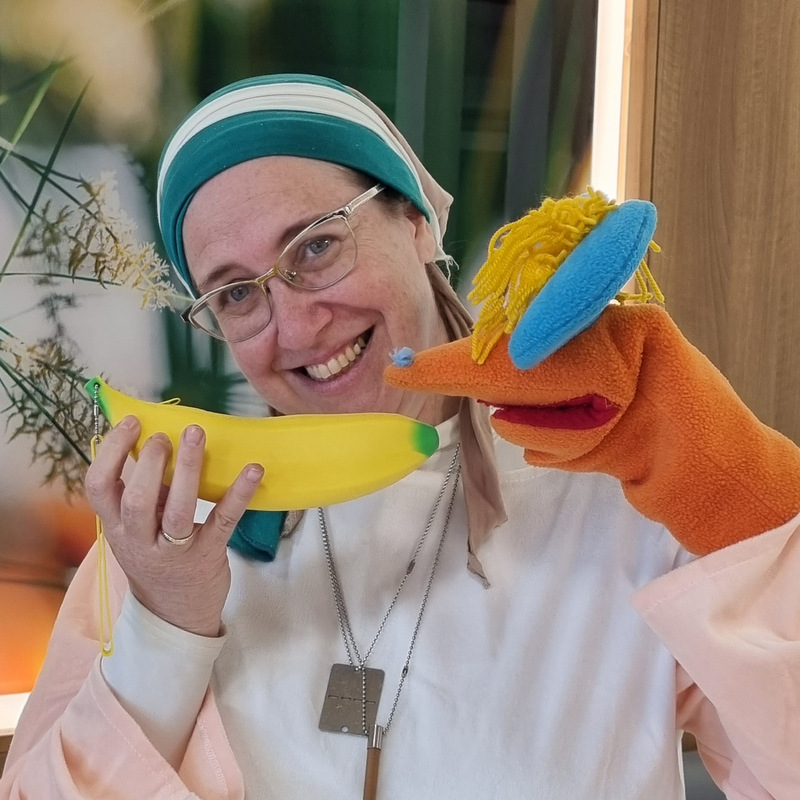 שלומית בארי